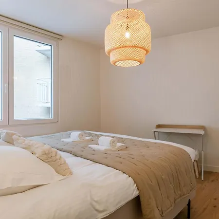 Huswell - Charming In - Perfect For 7 Guests Apartment *