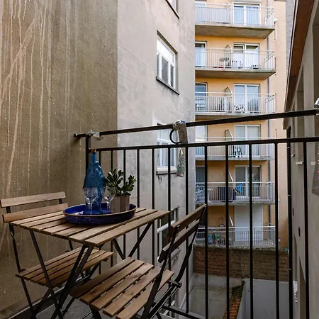 Huswell - Charming In - Perfect For 7 Guests Appartement Ostende